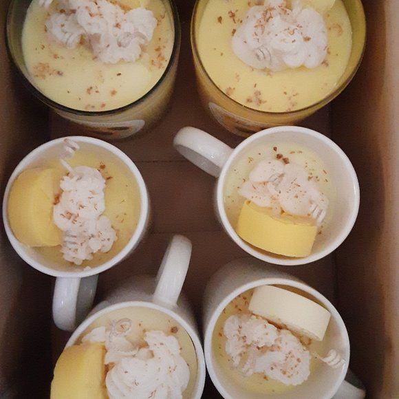 12 oz. Soy Candle Mug in Lemoncello 🍋 - Picture 6 of 6